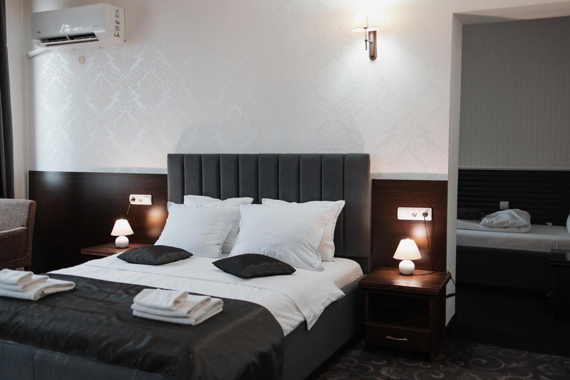 Hotel Neptun Vidin Bagian luar foto
