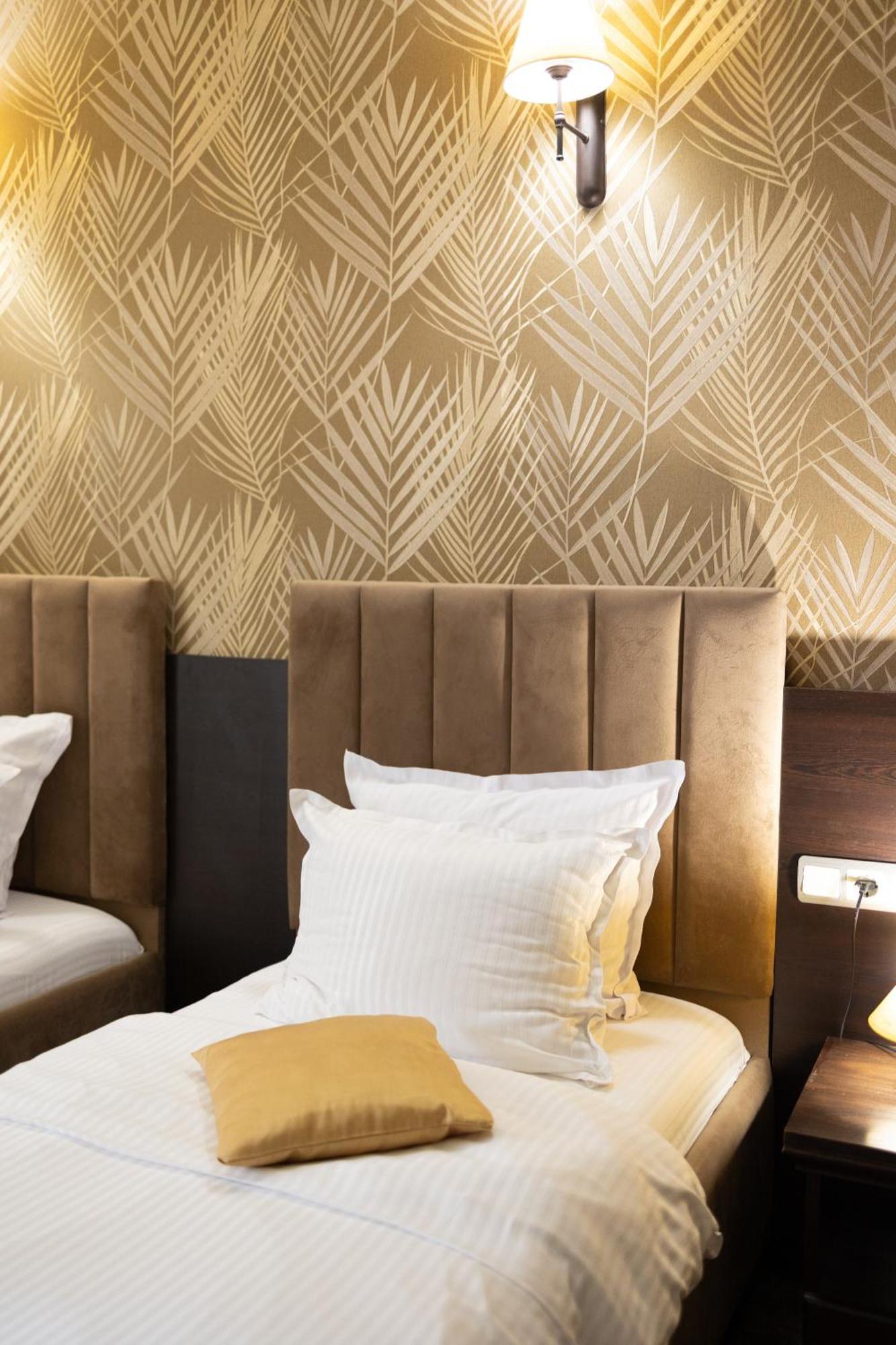Hotel Neptun Vidin Bagian luar foto