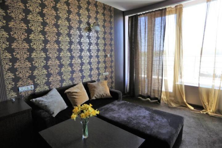 Hotel Neptun Vidin Bagian luar foto